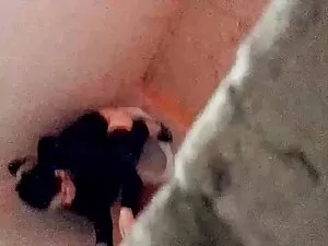 Fouetté grosses mami ...